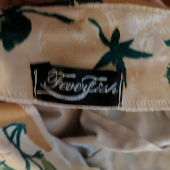 Feverfish UK 50s Style Floral Dress - Picture 8 of 8